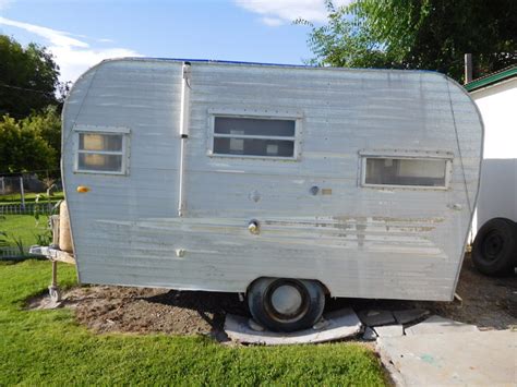 1967 Road Runner for sale | Project Trailer| Vintage Trailer for Sale