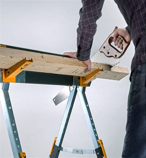 Toughbuilt C700 Sawhorses - Lee Valley Tools