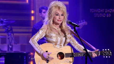 Dolly Parton Makes A 'Call For Kindness' As She Celebrates 75th Birthday | iHeart