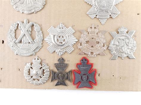 ASSORTED CANADIAN MILITARY CAP BADGES