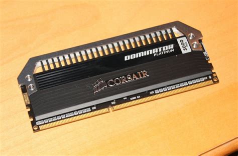 Corsair Dominator Platinum DDR3-3000 MHz Memory Pictured | techPowerUp