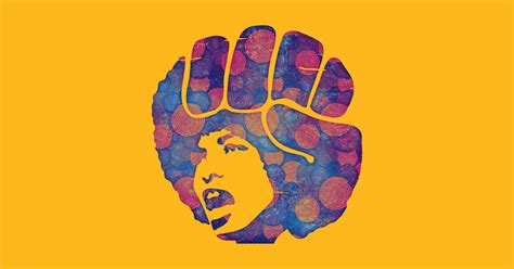 Angela Davis - Angela Davis Black Panthers - T-Shirt | TeePublic