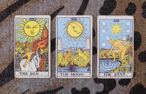 Pisces and Their Tarot Card: The Moon | Kellee Maize Blog