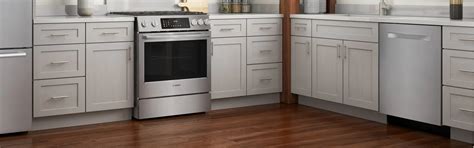 Here’s How to Choose the Right Dishwasher | Home Hardware