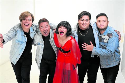 Why Gigi de Lana chooses band life over solo career | Inquirer Entertainment