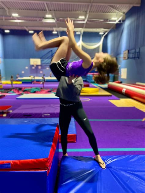 Gymnastics Classes Near New Addington | J’amie’s Gymnastics Academy