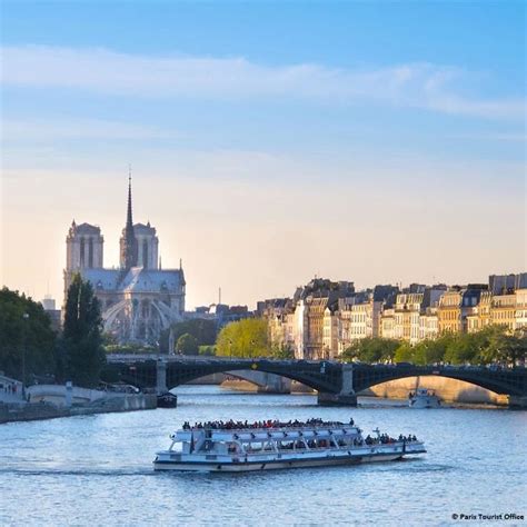 Eiffel Tower Summit Floor Ticket & Seine River Cruise