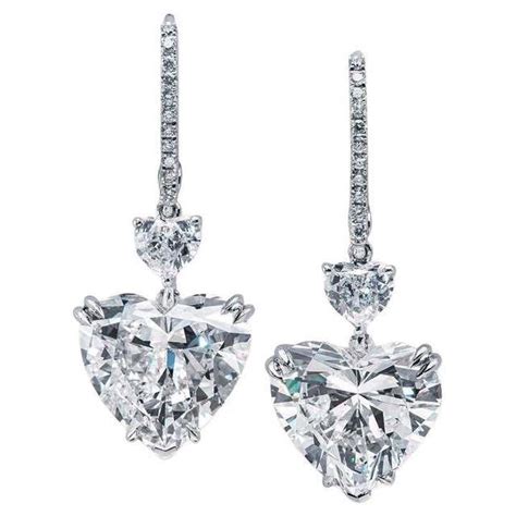 GIA Certified 19.19 Carat Important Diamond Earrings For Sale at 1stDibs