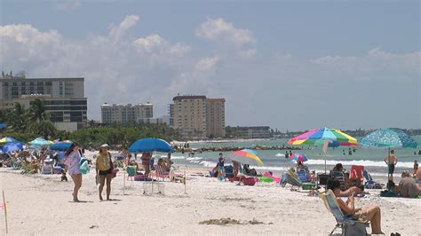 Smoking ban goes into effect at Sarasota County beaches Oct. 1