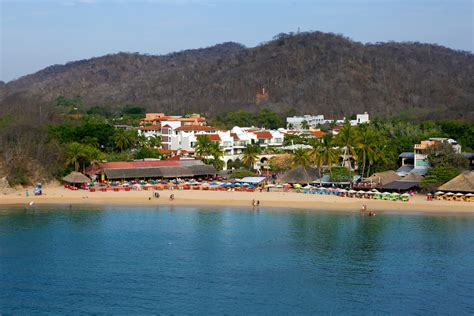 Best Time to Visit Huatulco: Weather and Temperatures. 4 Months to ...