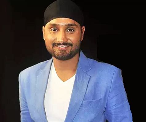 Harbhajan Singh Biography - Facts, Childhood, Family Life & Achievements