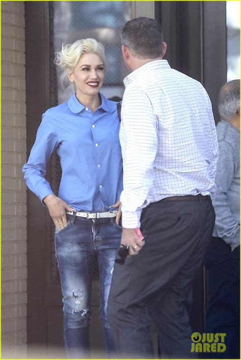 Gwen Stefani & Blake Shelton's Duet is 'Very Personal': Photo 3638121 ...