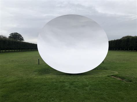 Anish Kapoor - Sky Mirror (2018) : r/museum