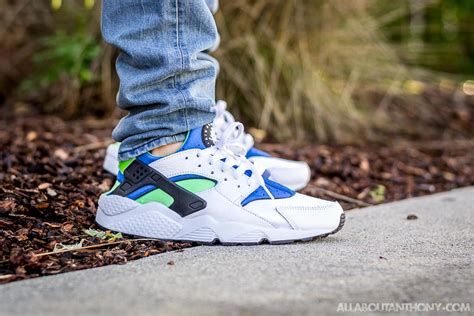 2014 Nike Air Huarache Scream Green Review