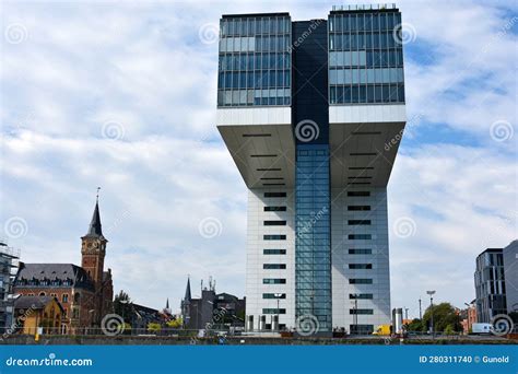 Crane House, Modern Architecture, at Rhine Skyline, in Cologne ...