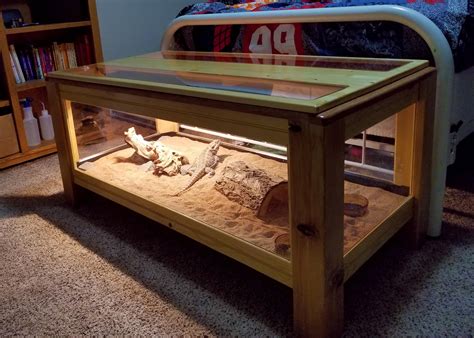 Just finished my first wood working project: a coffee-table-styled enclosure for my bearded dr ...