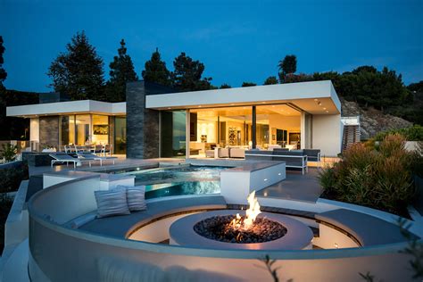 modern resort style homes for outdoor living | modern design blog ...