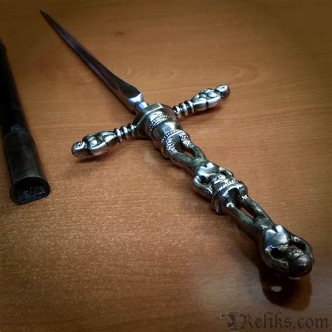 Italian Courter Stiletto Dagger - Functional Daggers at Reliks.com