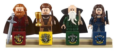 Lego's Insane New Hogwarts Set Costs $400 (Yes, Four-Hundred Dollars) | Inverse