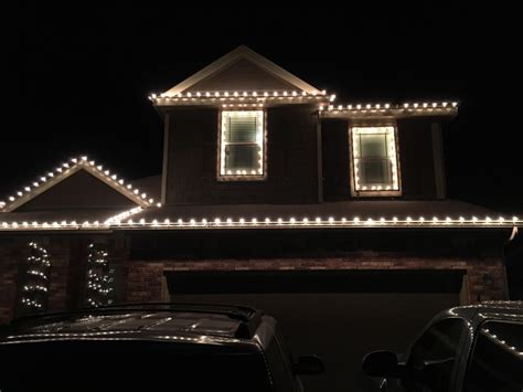 You’ll Love DIY Lighted Christmas Window Decorations for Outdoors