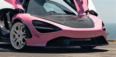 McLaren 720S Tries On a Pink Suit, Is It a Yay or a Nay? - autoevolution