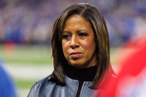 ESPN’s Lisa Salters Misses Monday Night Football for ‘Family Matter ...