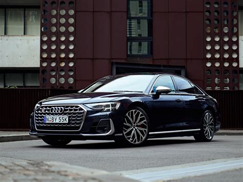 2023 Audi S8 is a Prestigious and Powerful Super Saloon | Man of Many