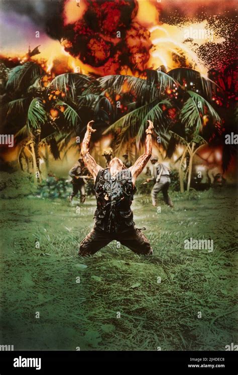 WILLEM DAFOE, PLATOON, 1986 Stock Photo - Alamy