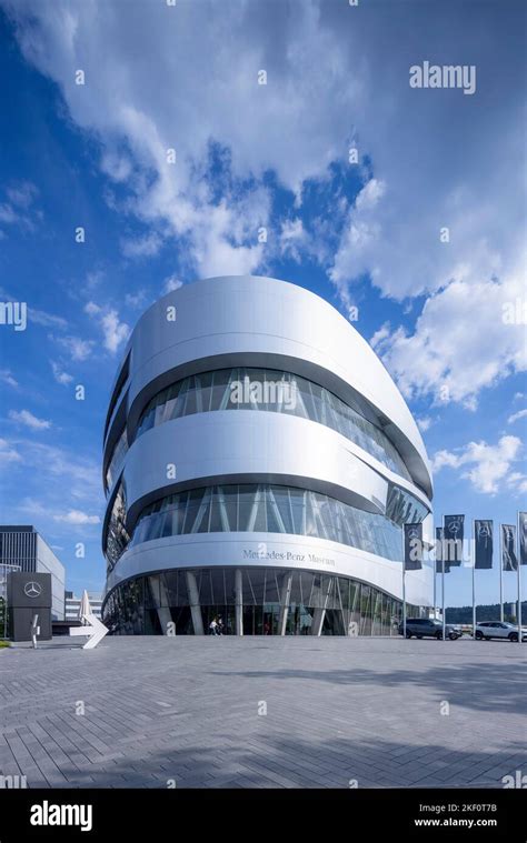 Mercedes Benz Headquarters, Stuttgart, Germany Stock Photo - Alamy