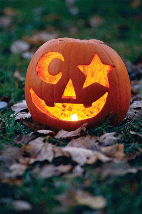 27 Unbelievably Clever Pumpkin Carving Ideas For Halloween