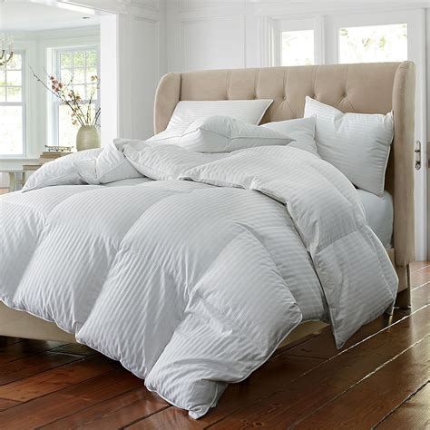 How to Choose Down Comforter Sets | Home Improvement