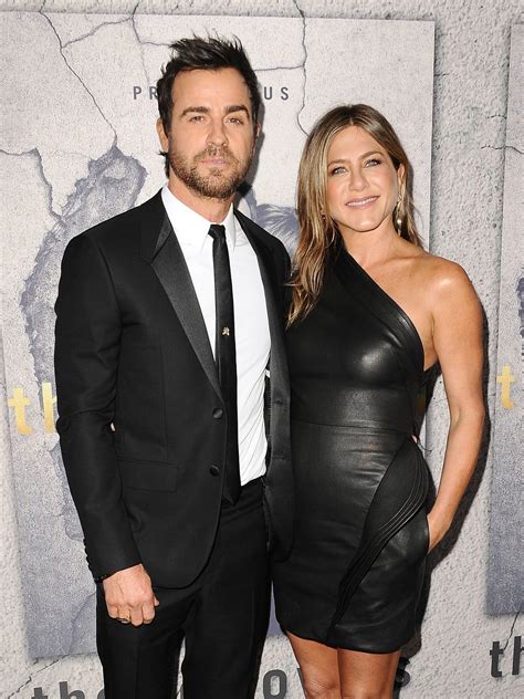 Jennifer Aniston's 'unconventional' $580k engagement ring from Justin ...