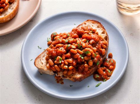 British-Style Beans on Toast Recipe