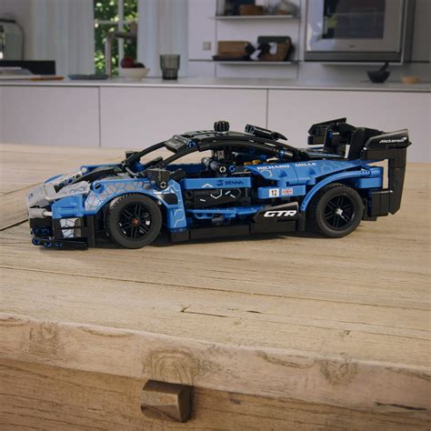 LEGO Technic reveals new 42123 McLaren Senna GTR with 830 pieces [News] - The Brothers Brick ...