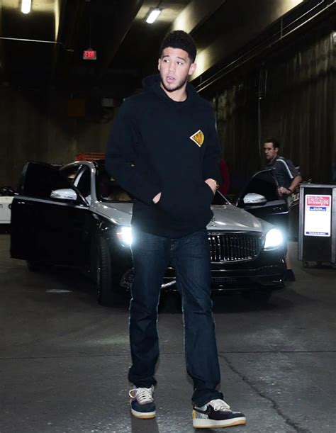 Celeb Style Weekly Top Fits & Kicks | Nice Kicks | Streetwear men outfits, Mens streetwear ...