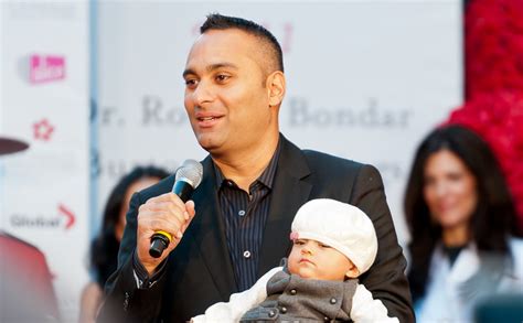 Russell Peters Family Pictures, Wife, Daughter, Parents, Age