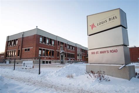 Louis Riel tops school divisions’ travel bill – Winnipeg Free Press