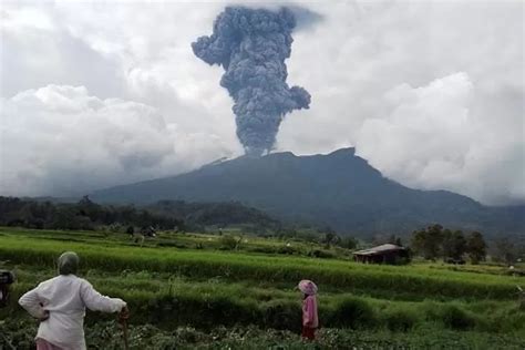 Erupsi Gunung Marapi Sumbar: Ini Daftar Nama Pendaki yang Sudah Turun, Sedang Dievakuasi, dan ...