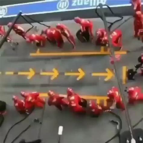 Formula 1 tire change : r/BeAmazed