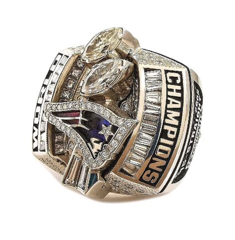 2003 New England Patriots Super Bowl Ring – Gold & Silver Pawn Shop