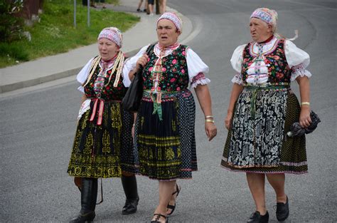 #traditional dress, Slovakia, #folklore festival Vychodna | Festival, Photography, Dresses