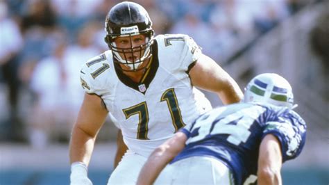 Former quarterback Mark Brunell presents former Jacksonville Jaguars ...