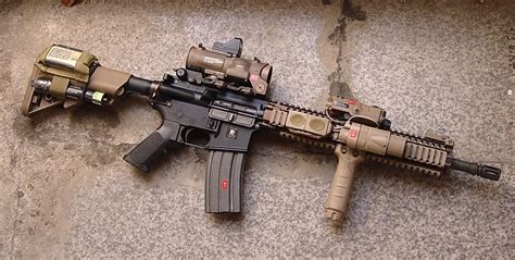 SOPMOD BLOCK 2 | Fuzil de assalto, Pistolas