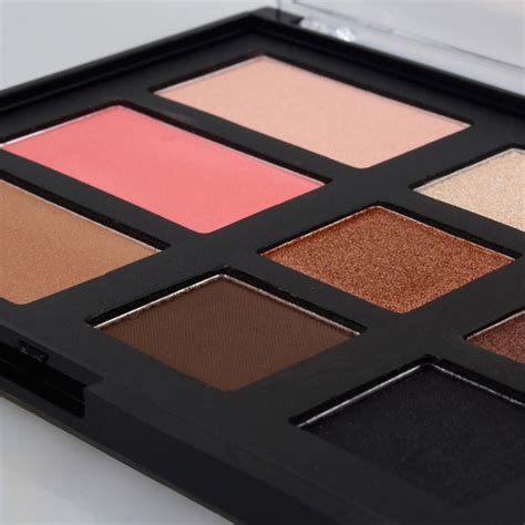 9 Colors Makeup Eyeshadow Palette