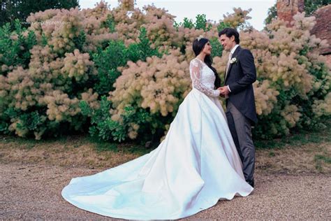 The dreamy English summer wedding of Phil Younghusband and Margaret ...