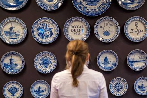 Royal Delft: Delftblue Factory and Museum | GetYourGuide