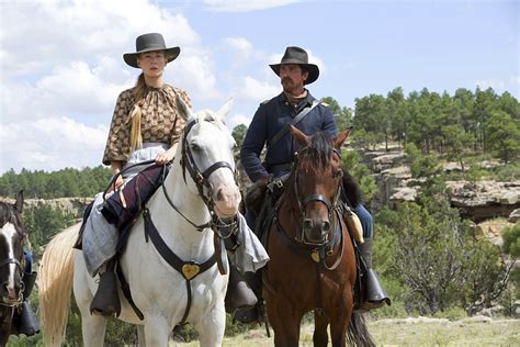 Testament of hope: 'Hostiles' a tale of willpower in a violent world - The Blade