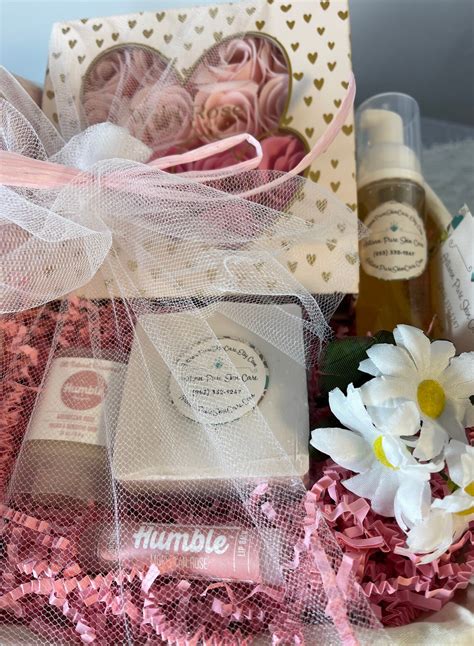 Luxury Spa Gift Basket for Her-women's Spa Gift Basket - Etsy