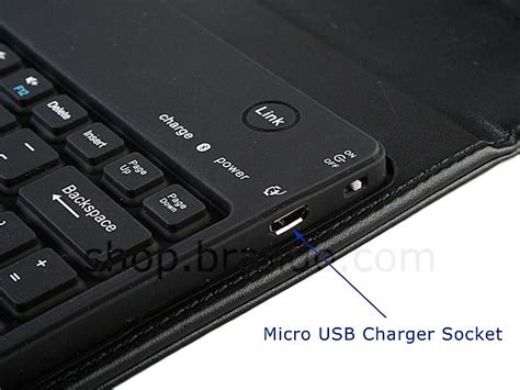 Samsung Galaxy Tab Leather Case Integrated Bluetooth Keyboard | Gadgetsin