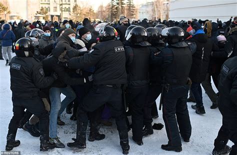 Anti-Putin protests break out across Russia as hundreds take to frozen ocean in support of ...